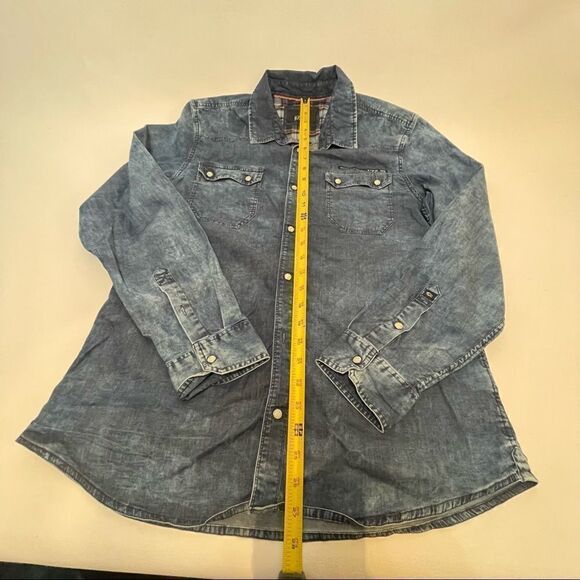 Buffalo by David Bitton Salindo denim shirt with mother of Pearl snaps size L - Picture 3 of 13